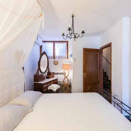 Panorama Maisonette * 리바디아